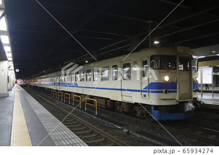 北陸本線471系電車(金沢駅) 北陸本線471系電車(金沢駅) 65934274