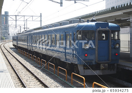 北陸本線475系(単色塗装・富山駅) 北陸本線475系(単色塗装・富山駅) 65934275