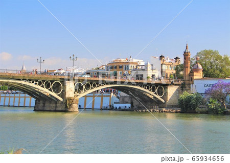 Puente de Isabel Ⅱ イサベル2世橋(Spain/Sevilla) 65934656