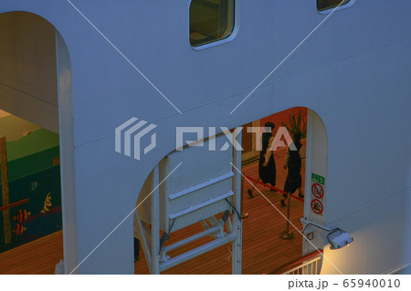 2 Aug 2008 a Crystal Symphony cruise ship in Hong 65940010