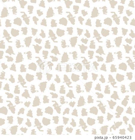 Abstract minimalistic seamless pattern animal skin. 65940423