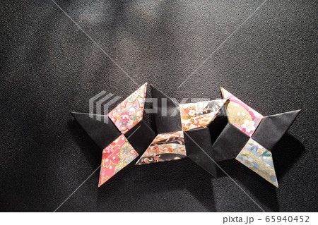 忍者の手裏剣、折り紙、日本 忍者の手裏剣、折り紙、日本 65940452