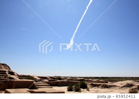 ウズベキスタンのトプラク・カラ遺跡 ウズベキスタンのトプラク・カラ遺跡 65952411