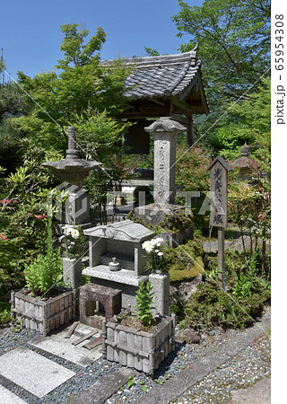 谷性寺 光秀公首塚 谷性寺 光秀公首塚 65954308