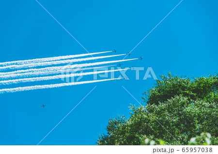 ブルーインパルス 東京上空 ブルーインパルス 東京上空 65957038