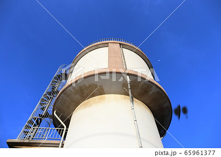 工業用水の高架タンク（高架水槽） 65961377