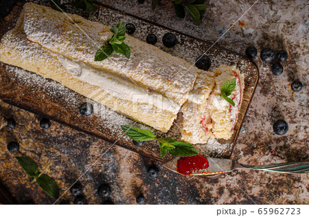 Sweet creamy roulade 65962723
