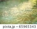 澄んだ清流 65965343