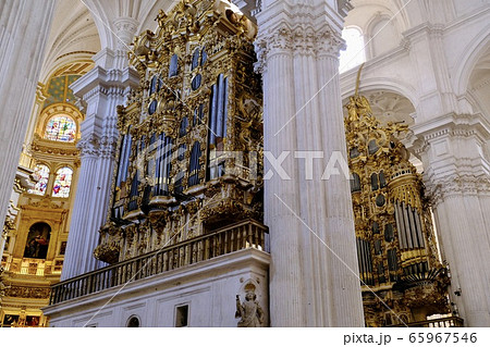 グラナダ大聖堂 65967546
