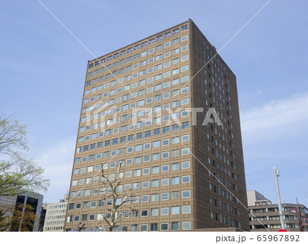 札幌市庁舎の全景 北海道札幌市中央区大通公園 札幌市庁舎の全景 北海道札幌市中央区大通公園 65967892