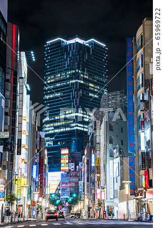 渋谷 夜の街並み風景 夜景 （東京都渋谷区） 2020年5月撮影 65969722