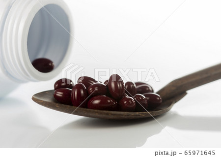 Grape Seed Extract Capsules Grape Seed Extract Capsules 65971645
