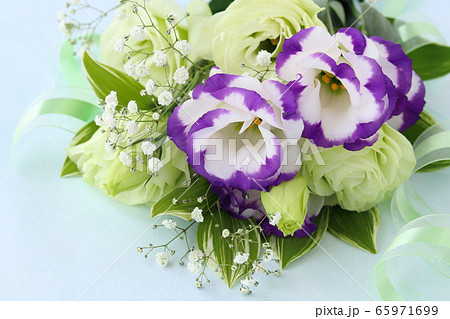 トルコキキョウの花束 65971699