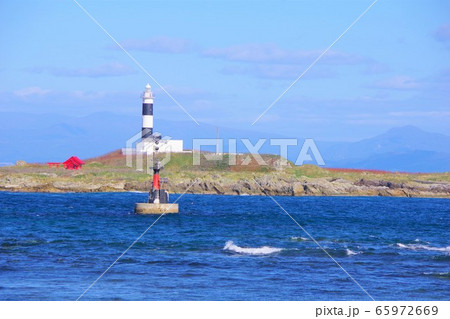青森県 弁天島 大間崎灯台 青森県 弁天島 大間崎灯台 65972669
