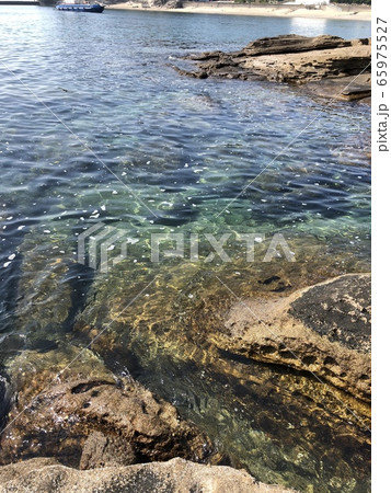 岩場の海 65975527