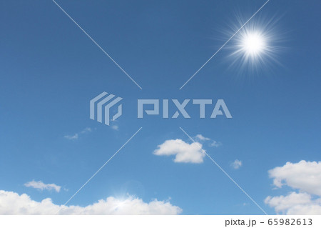 太陽の日差しの写真素材