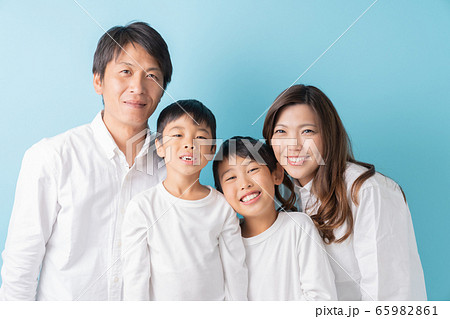 ファミリー 65982861