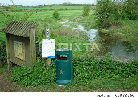 イギリス テムズ川水源 イギリス テムズ川水源 65983666