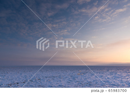 流氷・鱒浦 65983700