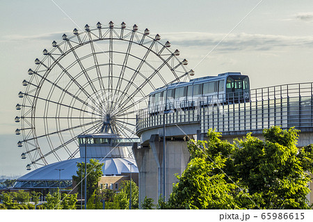 愛知県 長久手市 リニモ 愛 地球博記念公園の観覧車の写真素材
