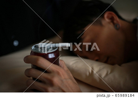 寝たばこ イメージ 寝たばこ イメージ 65989184
