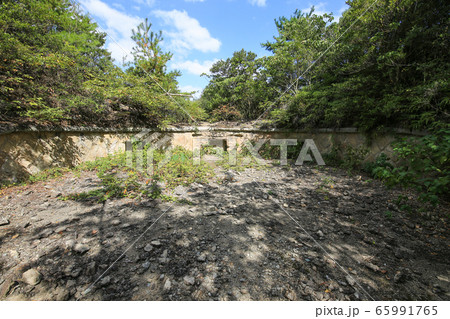 広島県竹原市　大久野島　北部砲台　二十四センチ加農砲砲台跡 65991765