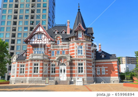 【福岡県】晴天下の北九州市大連友好記念館 65996894