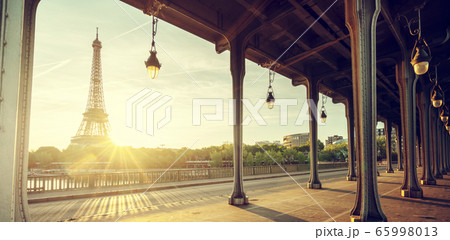 Eiffel Tower from Bir-Hakeim metal bridge in the 65998013