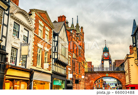 Traditional English houses in Chester, England Traditional English houses in Chester, England 66003488