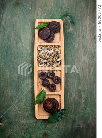 Different pressed Chinese pu-erh tea Different pressed Chinese pu-erh tea 66005772