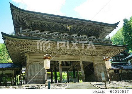 永平寺　山門　新緑 66010617