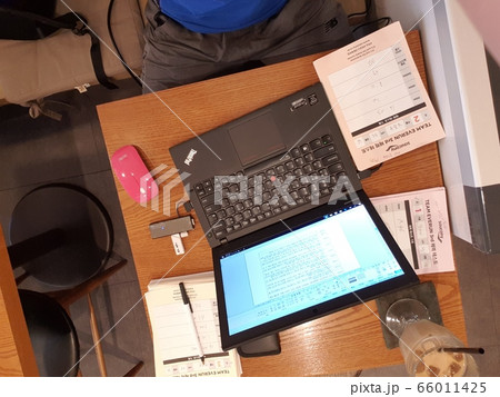 コンピュータ パソコン コンピューター 66011425