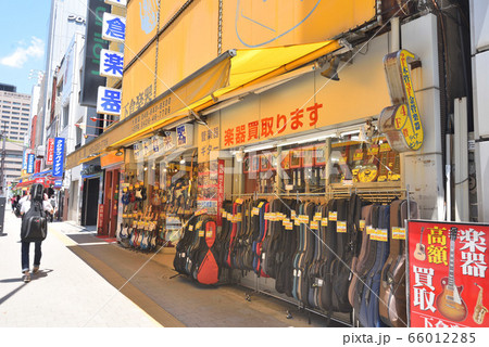 御茶ノ水　楽器店街 66012285