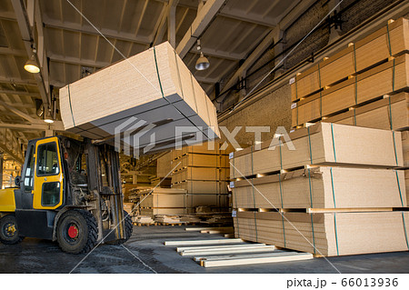 forklift load panels on furniture plant 66013936