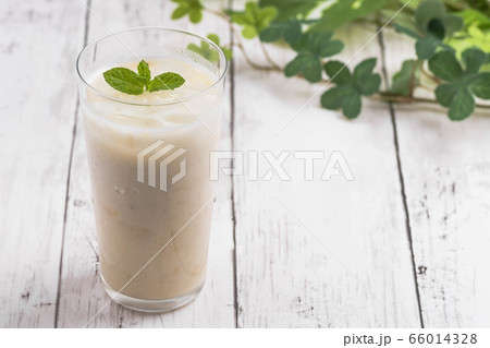 バナナジュース バナナジュース 66014328