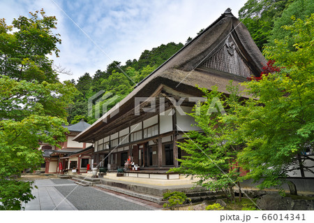 【永源寺 本堂】 滋賀県東近江市永源寺高野町 【永源寺 本堂】 滋賀県東近江市永源寺高野町 66014341