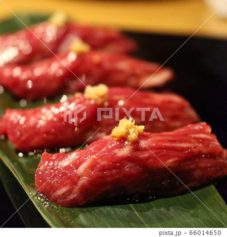 馬刺し寿司 66014650