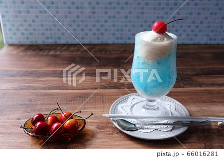 クリームソーダ クリームソーダ 66016281