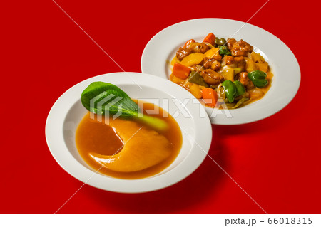 中華料理 ふかひれの姿煮　Chinese cuisine Shark fin simmered 66018315