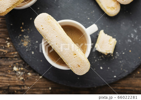 Italian cookies Savoiardi 66022281