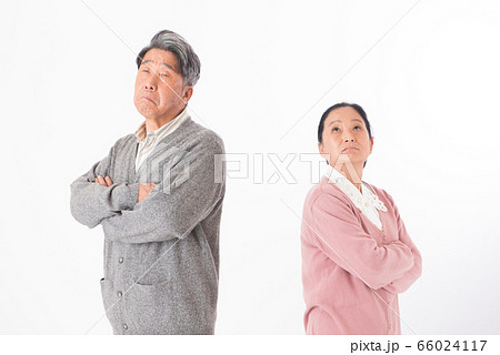 シニア夫婦 ライフスタイル シニア夫婦 ライフスタイル 66024117