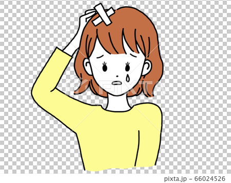 女性　頭を抱えて痛がる 66024526