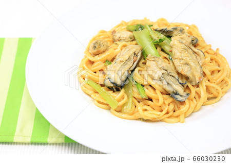 おいしいうにクリームソースパスタ おいしいうにクリームソースパスタ 66030230