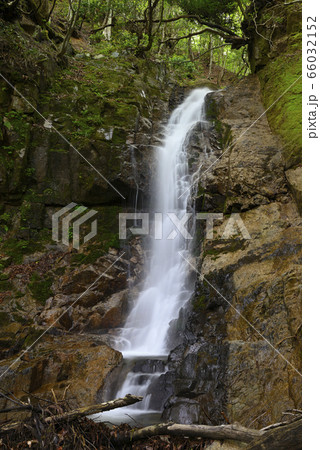 大釜の滝(兵庫県宍粟市) 大釜の滝(兵庫県宍粟市) 66032152