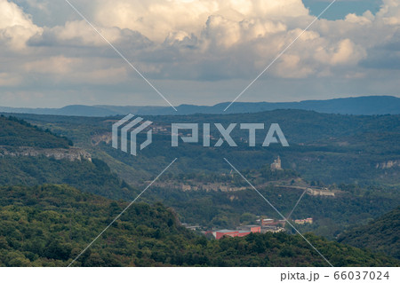 Various tourist attractions of Veliko Tarnovo, Bulgaria 66037024