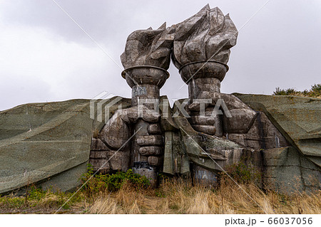 Various tourist attractions of Veliko Tarnovo, Bulgaria Various tourist attractions of Veliko Tarnovo, Bulgaria 66037056