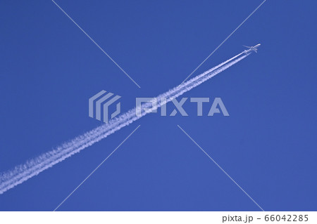 飛行機雲②（北海道） 66042285