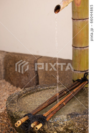 酒都西条　酒蔵通り 66044865