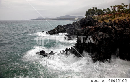済州島 波 眺め 66046106