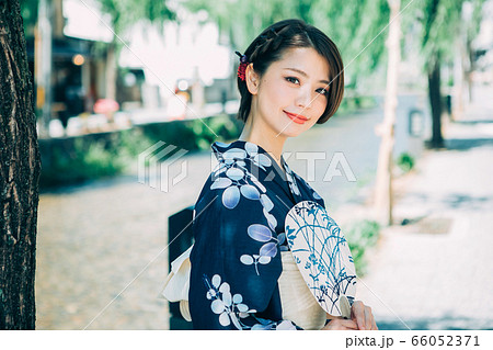 浴衣美人の写真素材